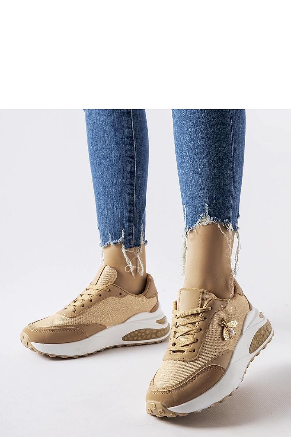  Baskets model 207668 Solea 