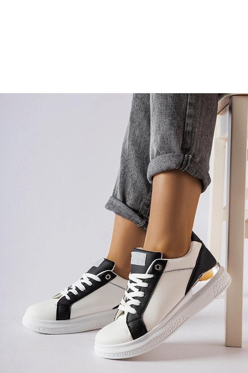  Baskets model 207726 Solea 