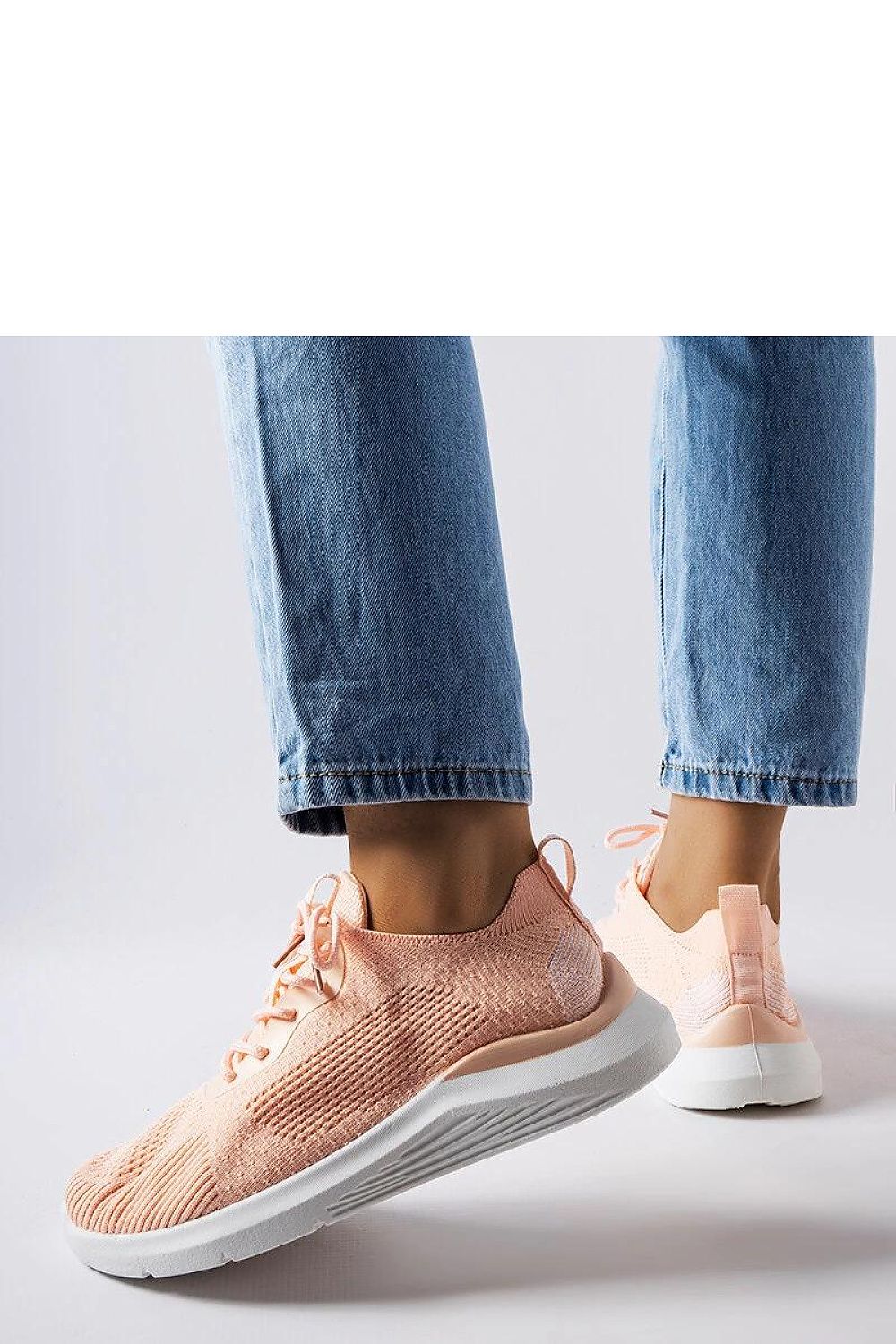  Baskets model 207732 Solea 