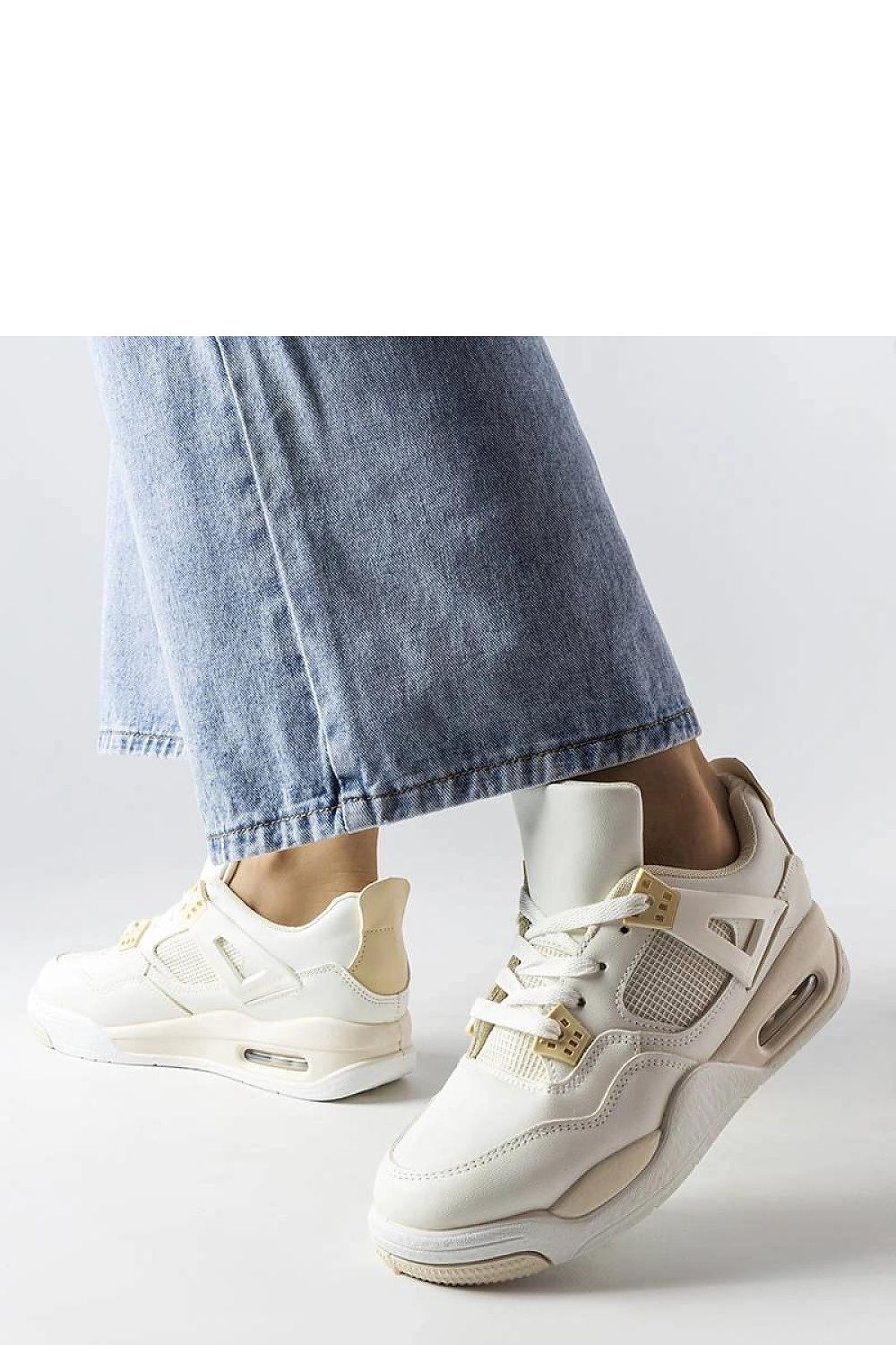  Baskets model 207816 Solea 