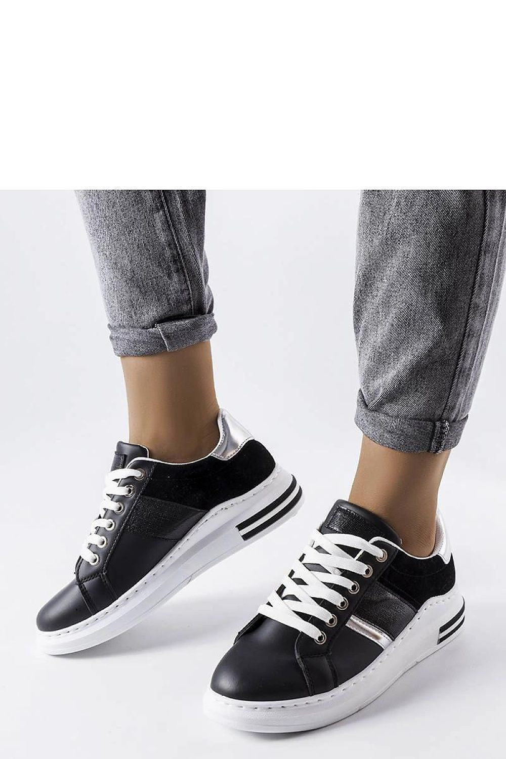  Baskets model 207874 Solea 