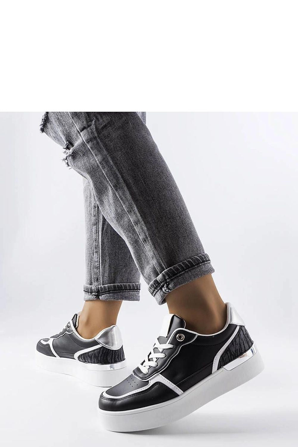  Baskets model 207886 Solea 