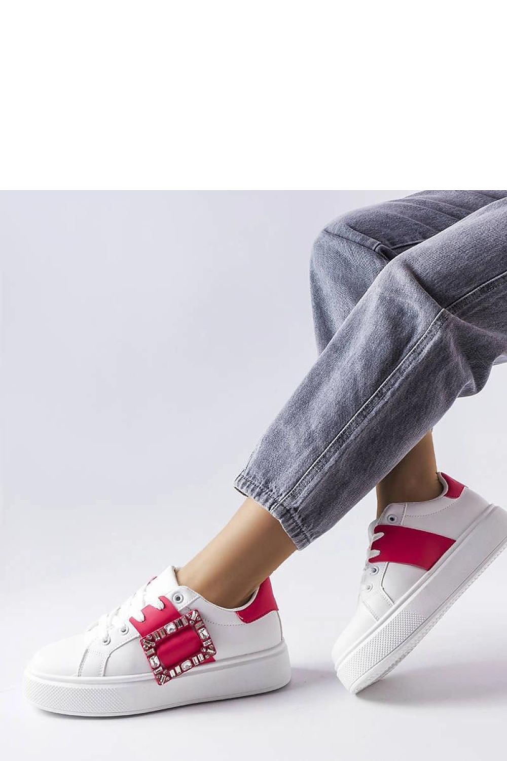  Baskets model 207894 Solea 