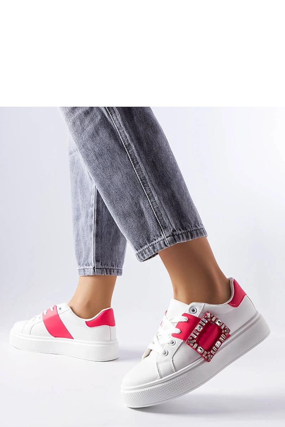  Baskets model 207894 Solea 