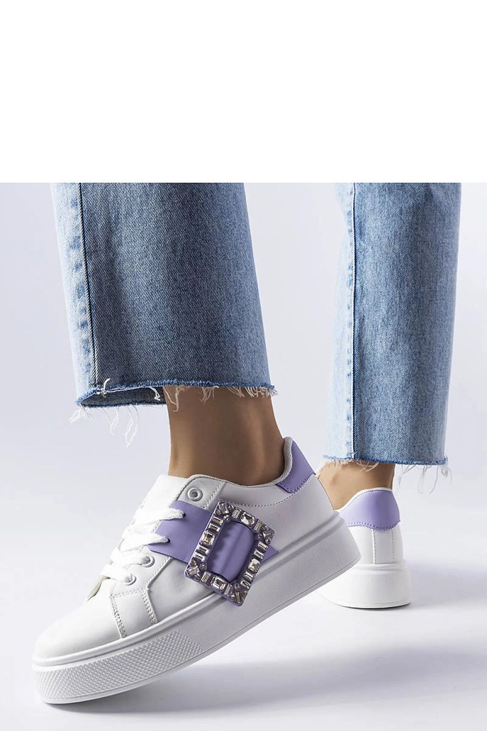  Baskets model 207896 Solea 