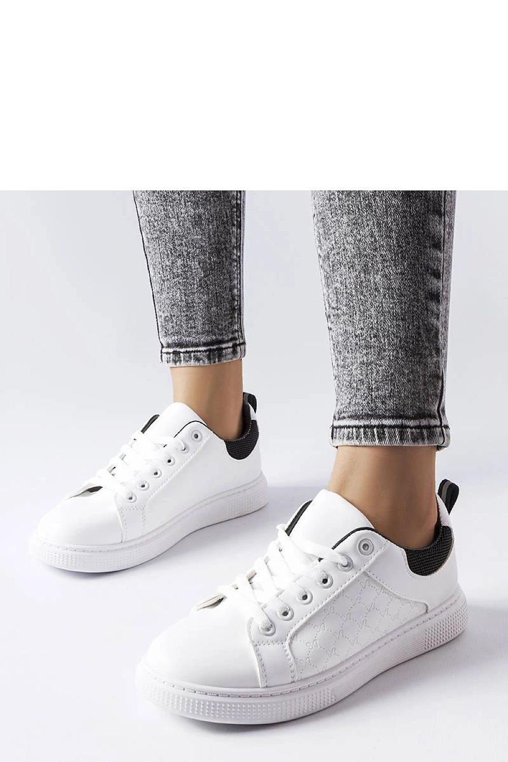  Baskets model 207924 Solea 