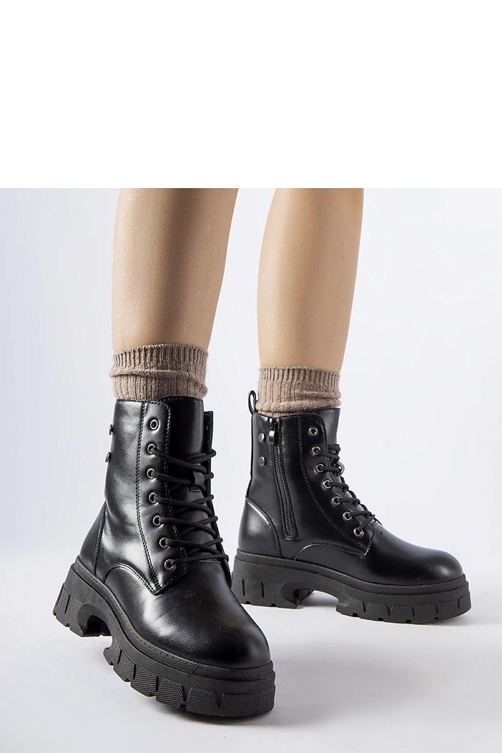  Bottes model 207928 Solea 