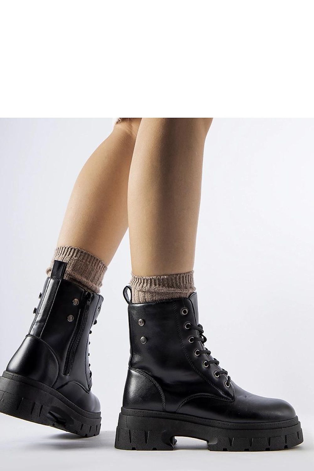  Bottes model 207928 Solea 