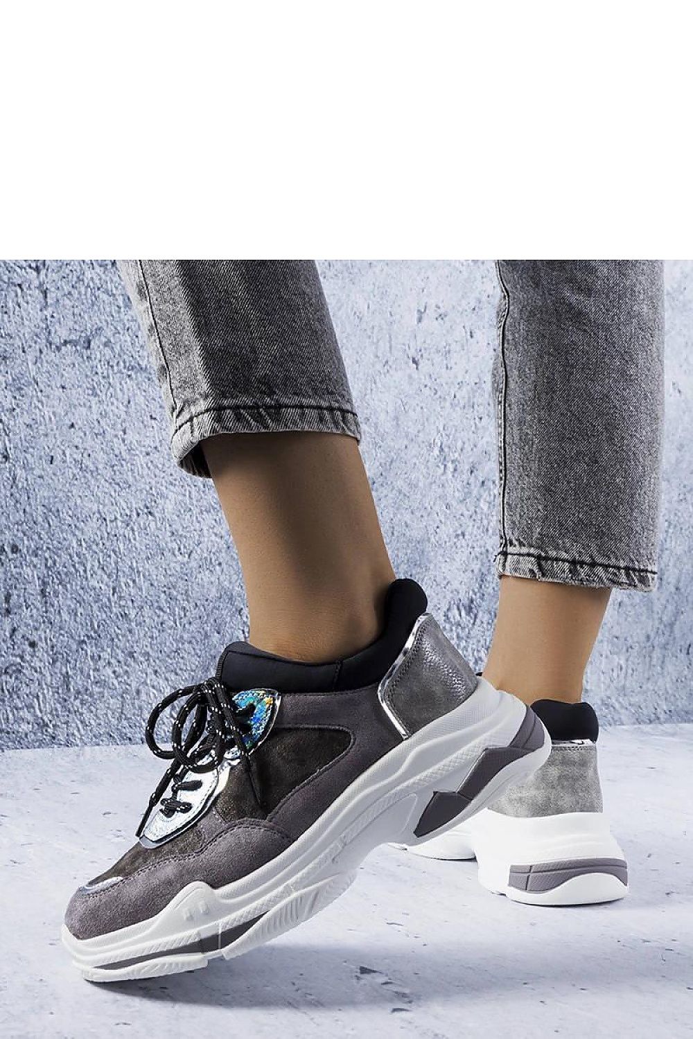  Baskets model 207967 Solea 