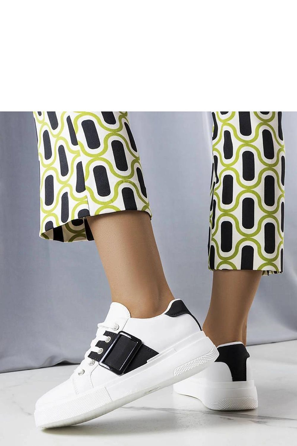  Baskets model 207978 Solea 