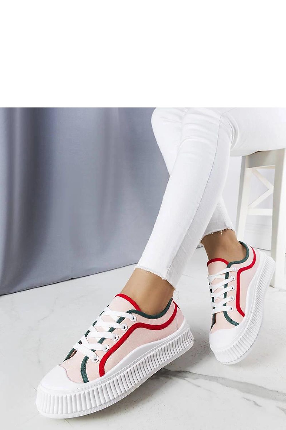  Baskets model 207999 Solea 