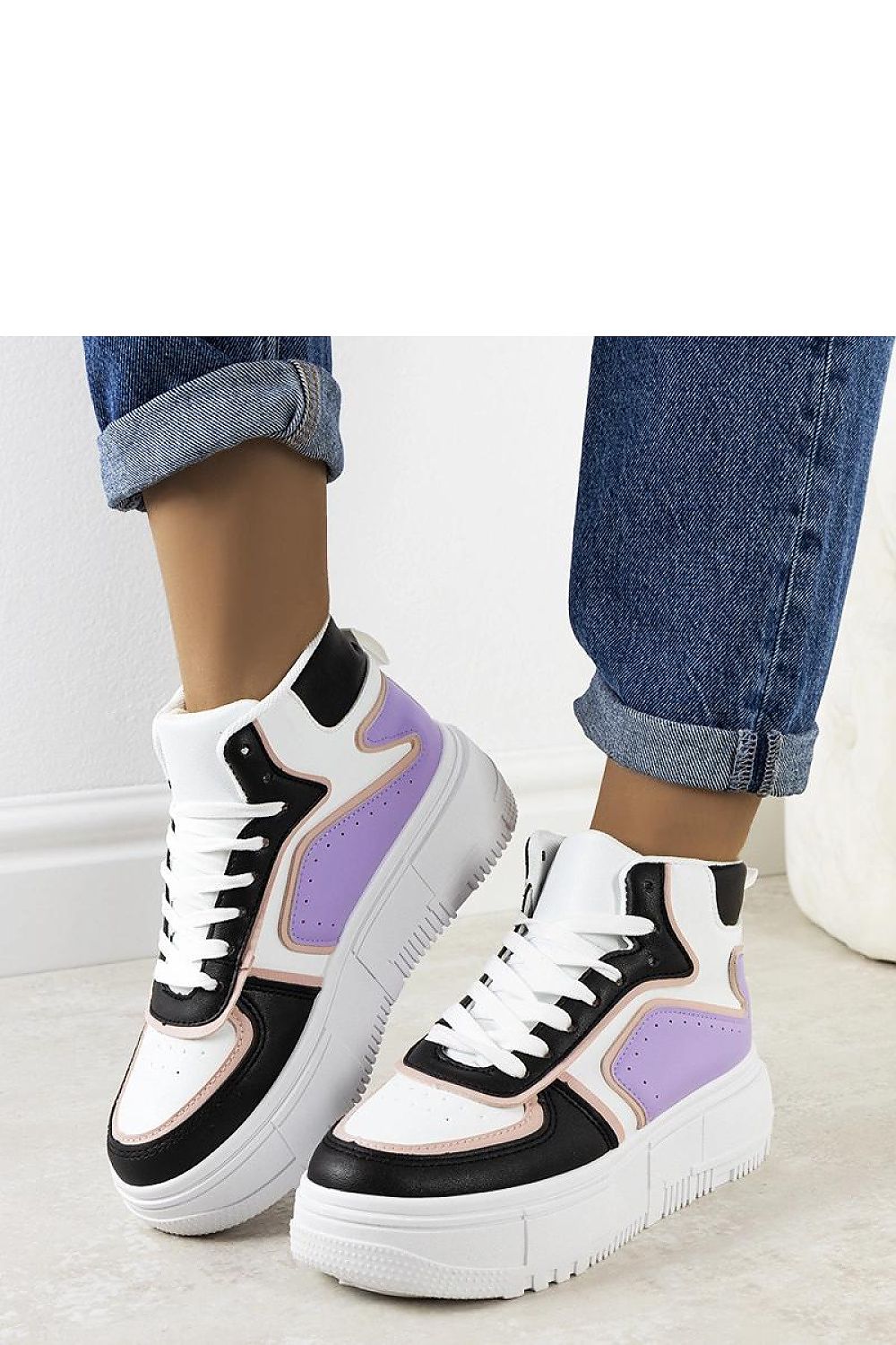  Baskets model 208026 Solea 