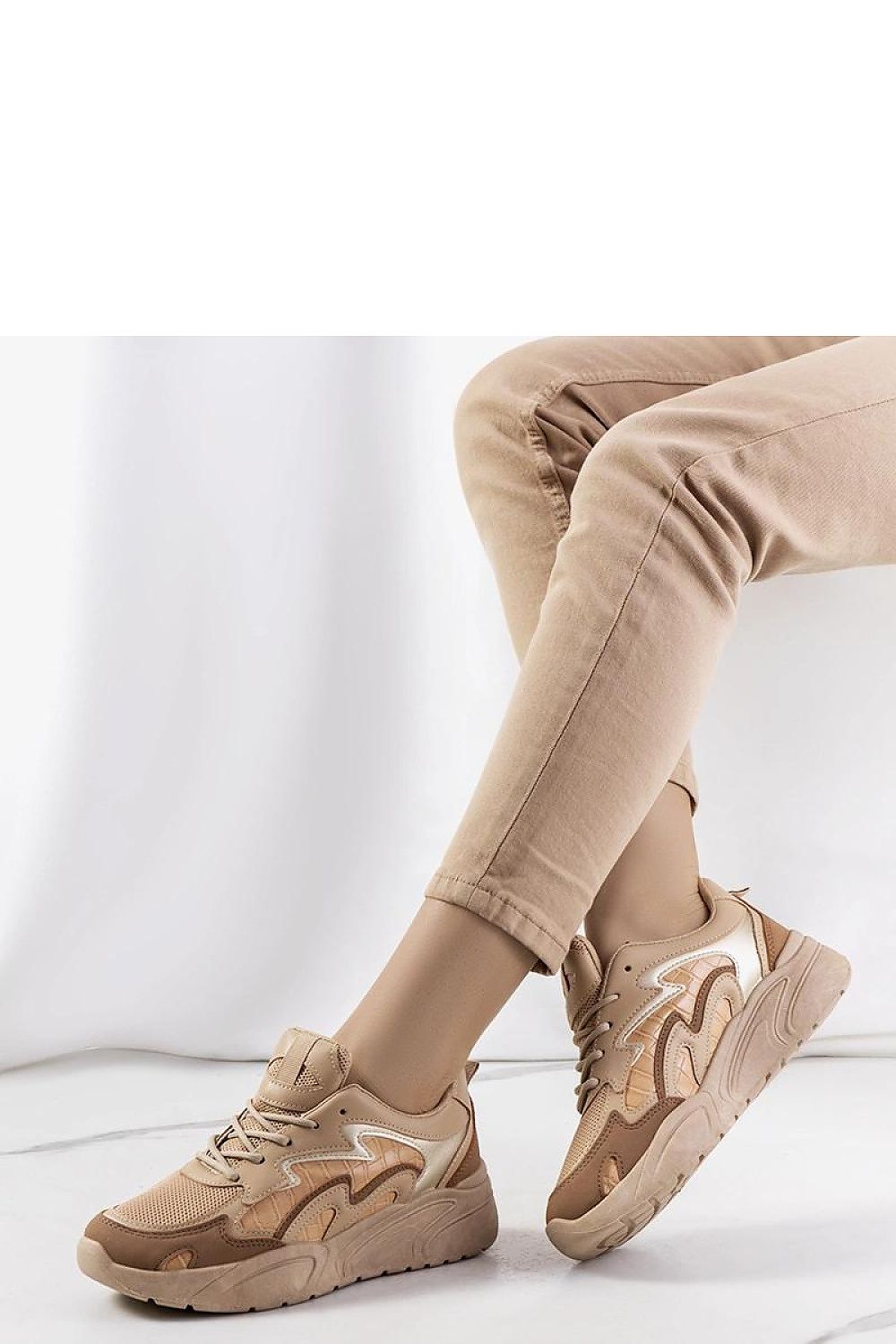  Baskets model 208032 Solea 