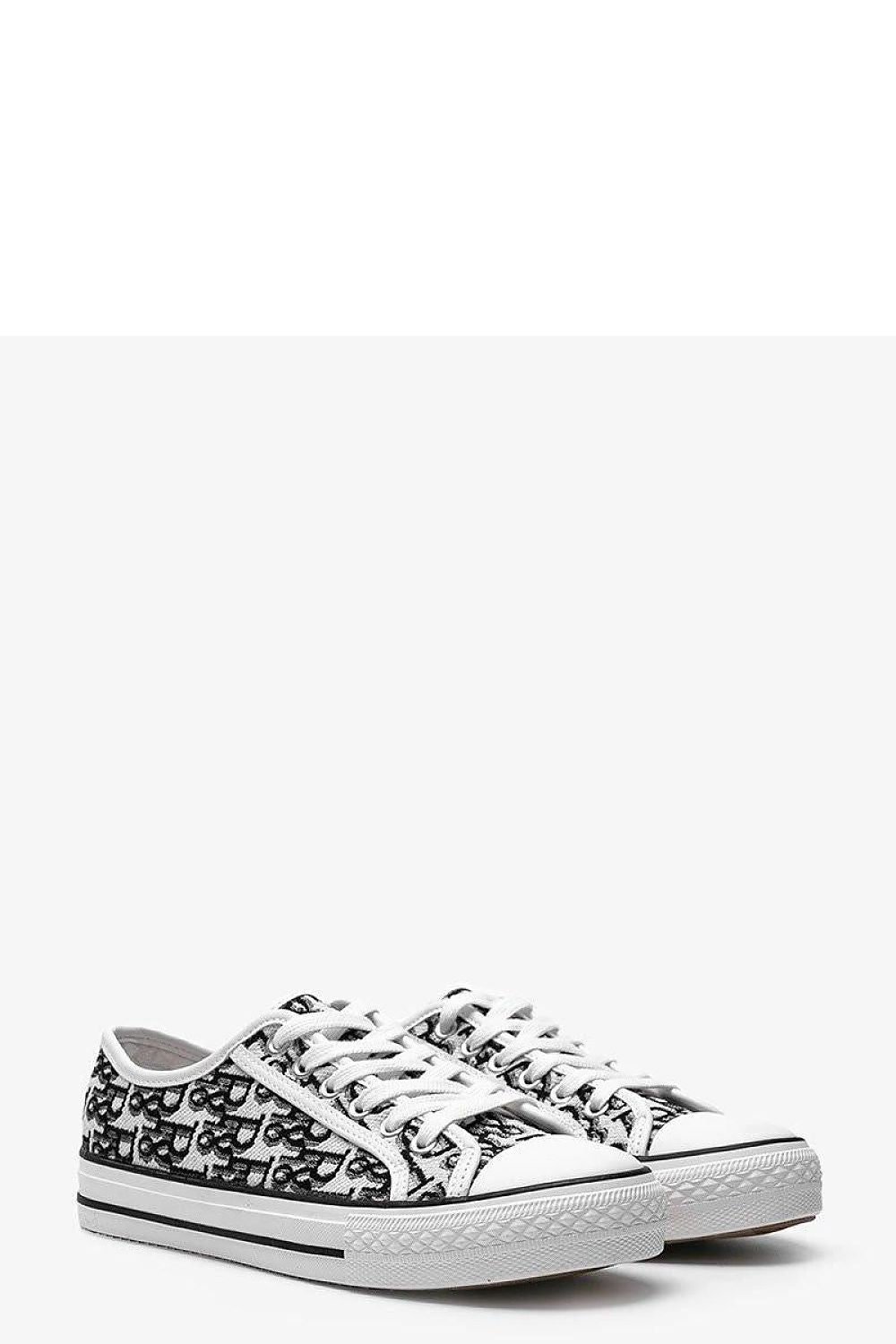  Baskets model 208055 Solea 