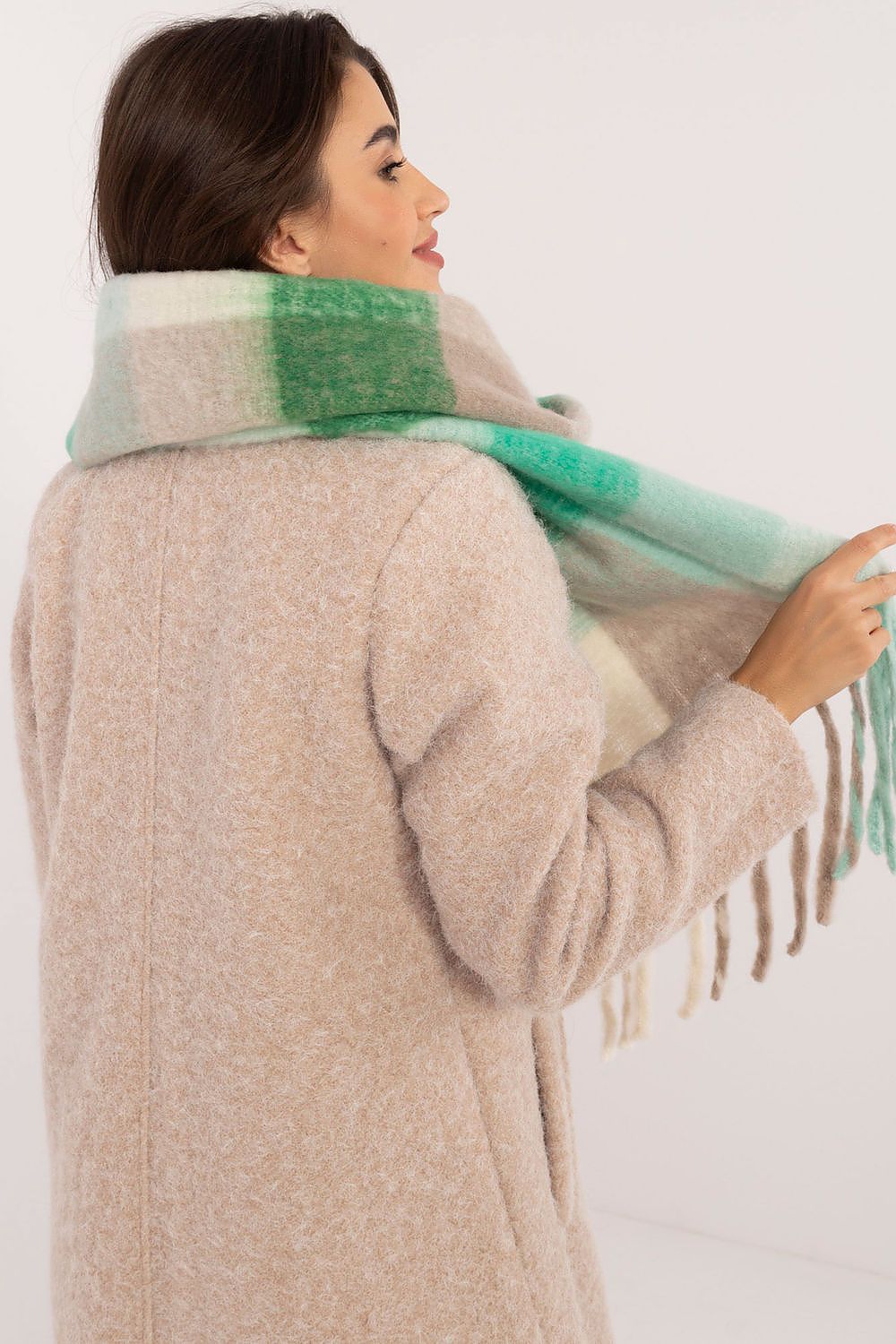  Châle model 208265 AT 