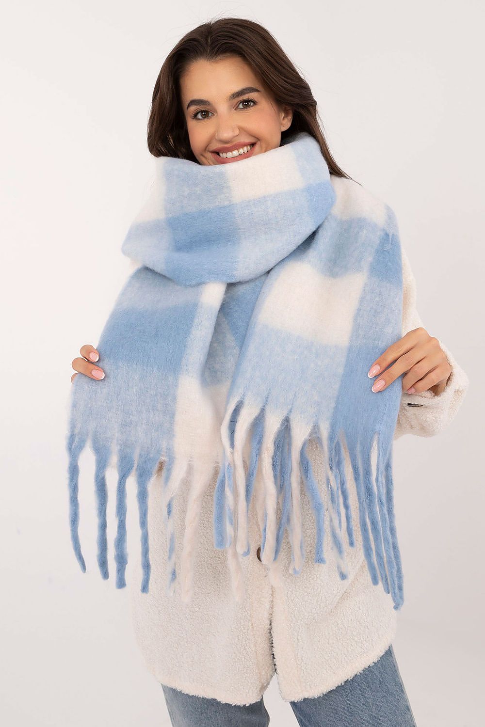  Châle model 208268 AT 