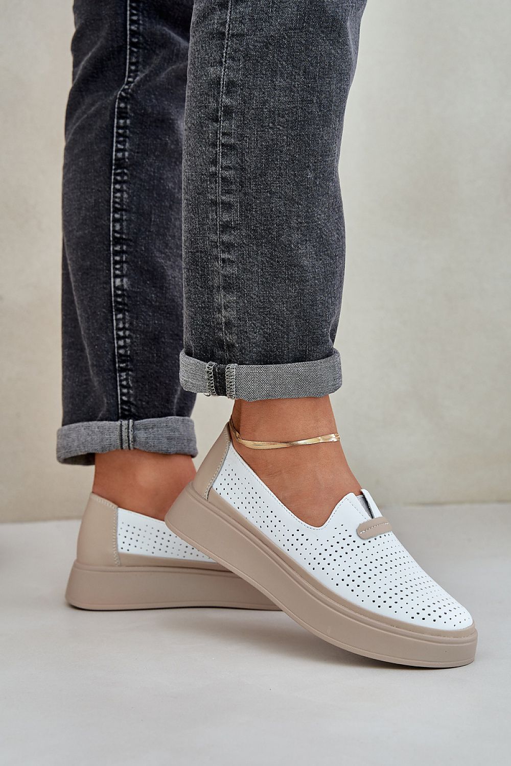  Moccasins model 208418 Step in style 