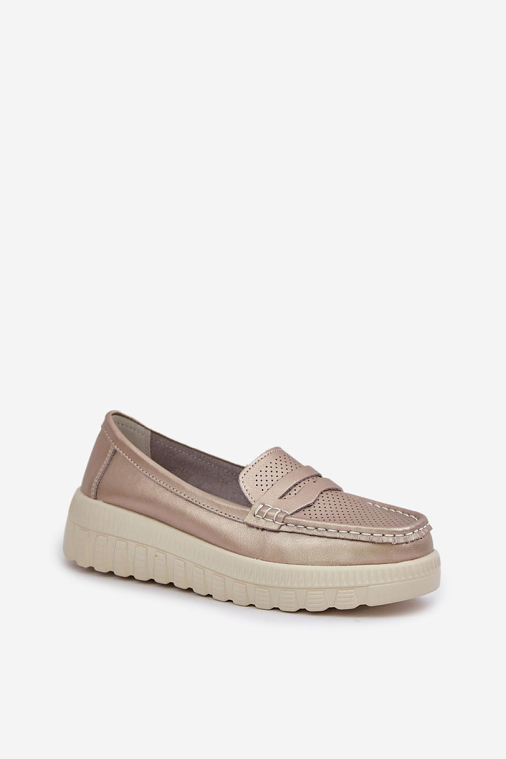 Moccasins model 208421 Step in style 