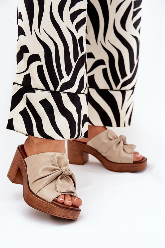  Clacquettes model 209935 Step in style 