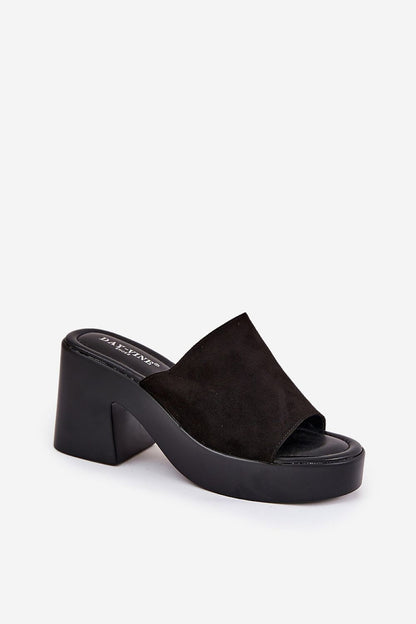  Clacquettes model 209942 Step in style 