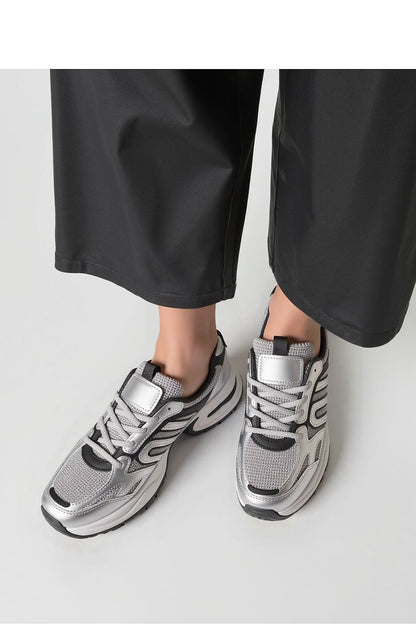  Chaussures de sport model 210209 Inello 