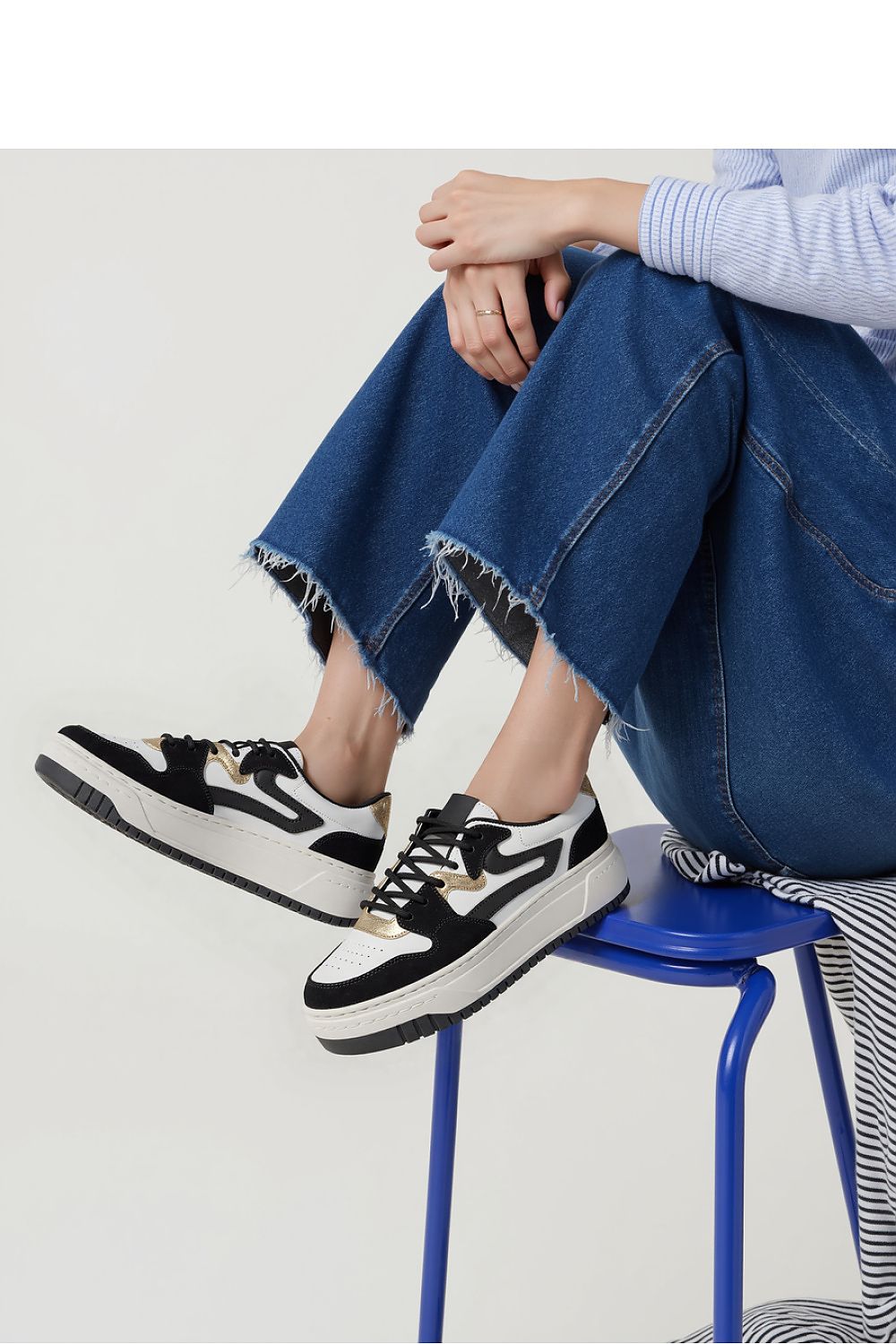  Chaussures de sport model 210254 Inello 