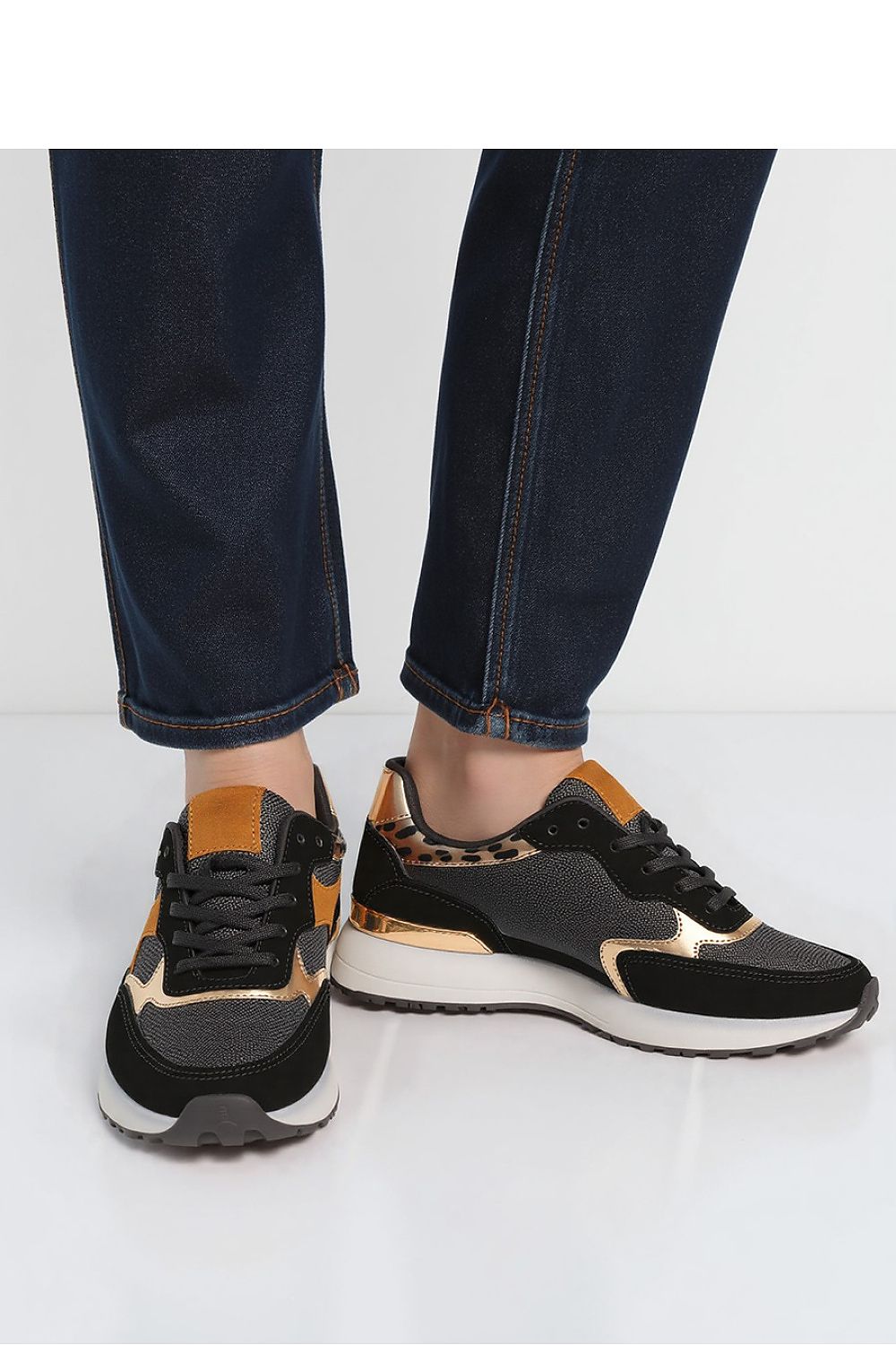  Chaussures de sport model 210276 Inello 