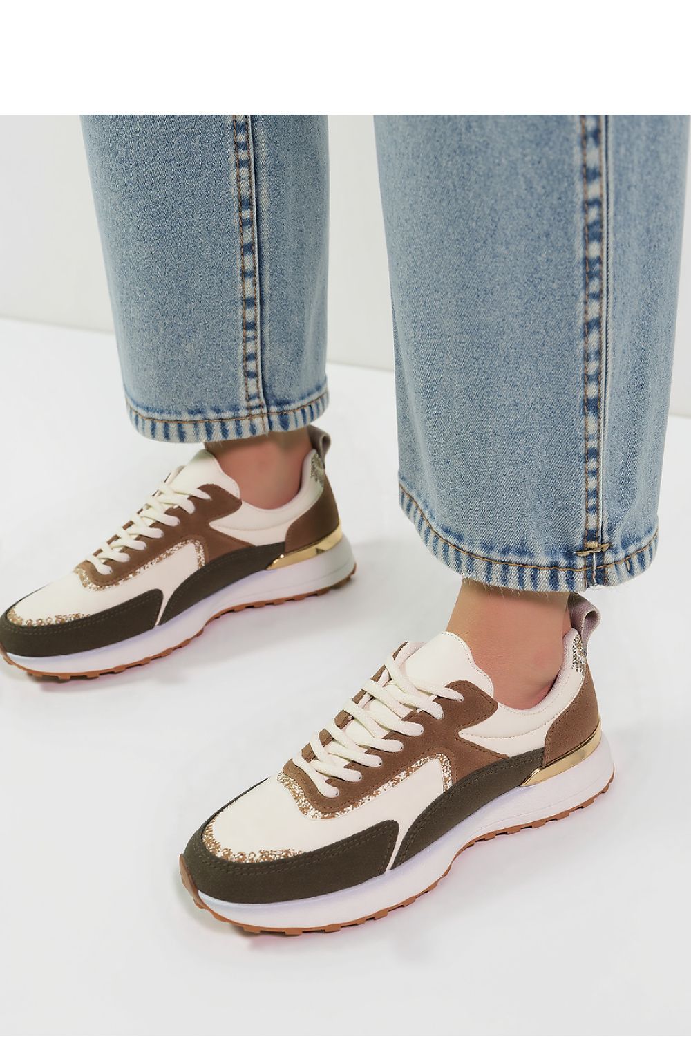  Chaussures de sport model 210304 Inello 