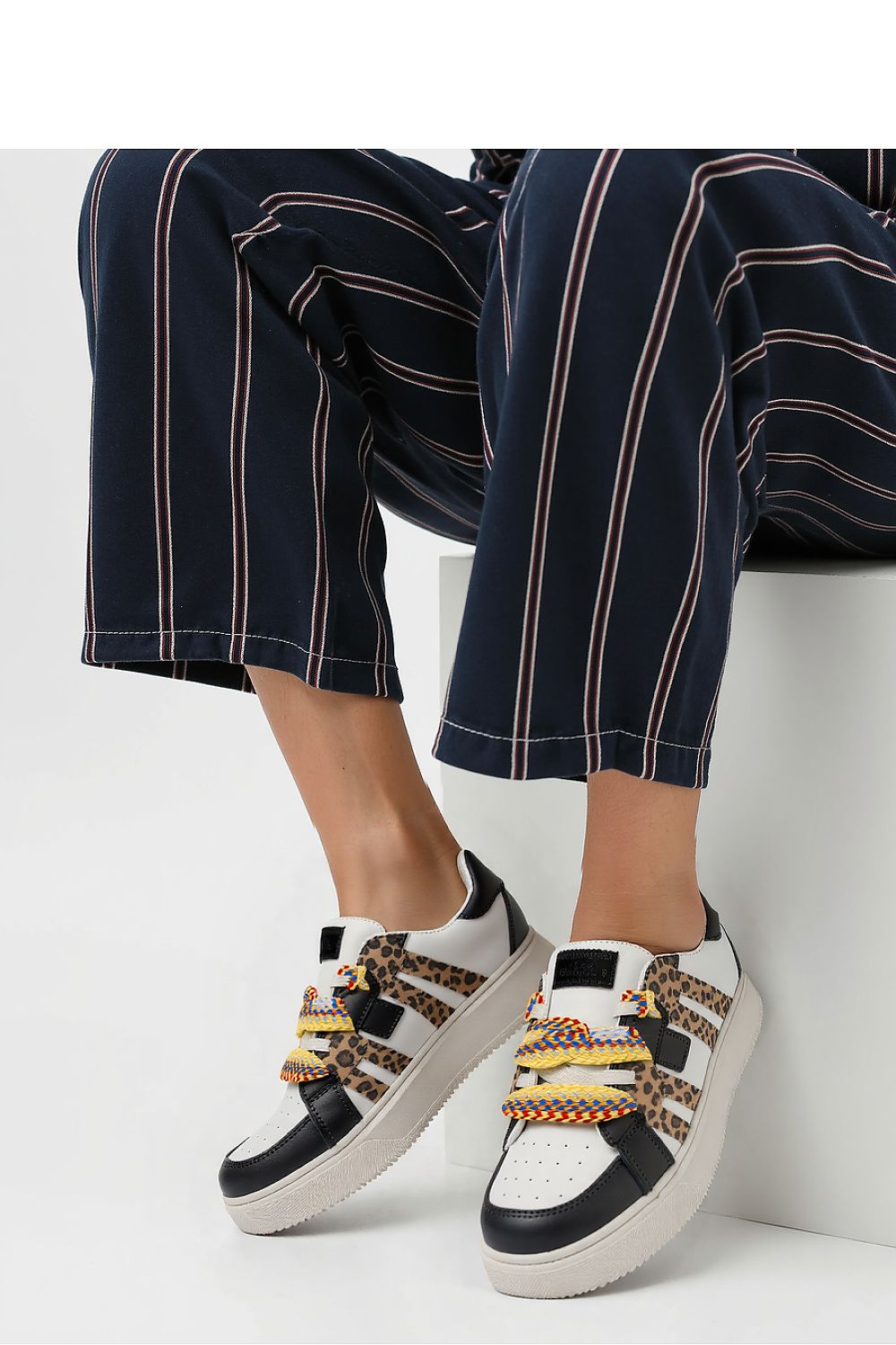  Chaussures de sport model 210315 Inello 