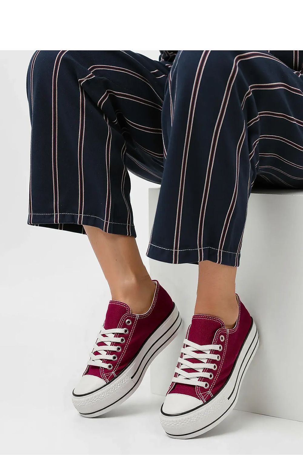  Baskets model 210316 Inello 