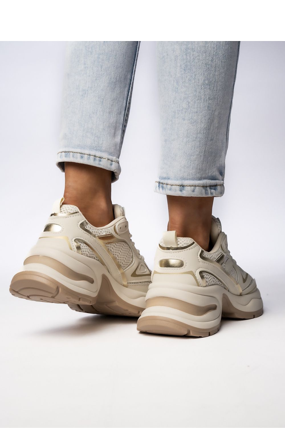  Chaussures de sport model 210559 Inello 