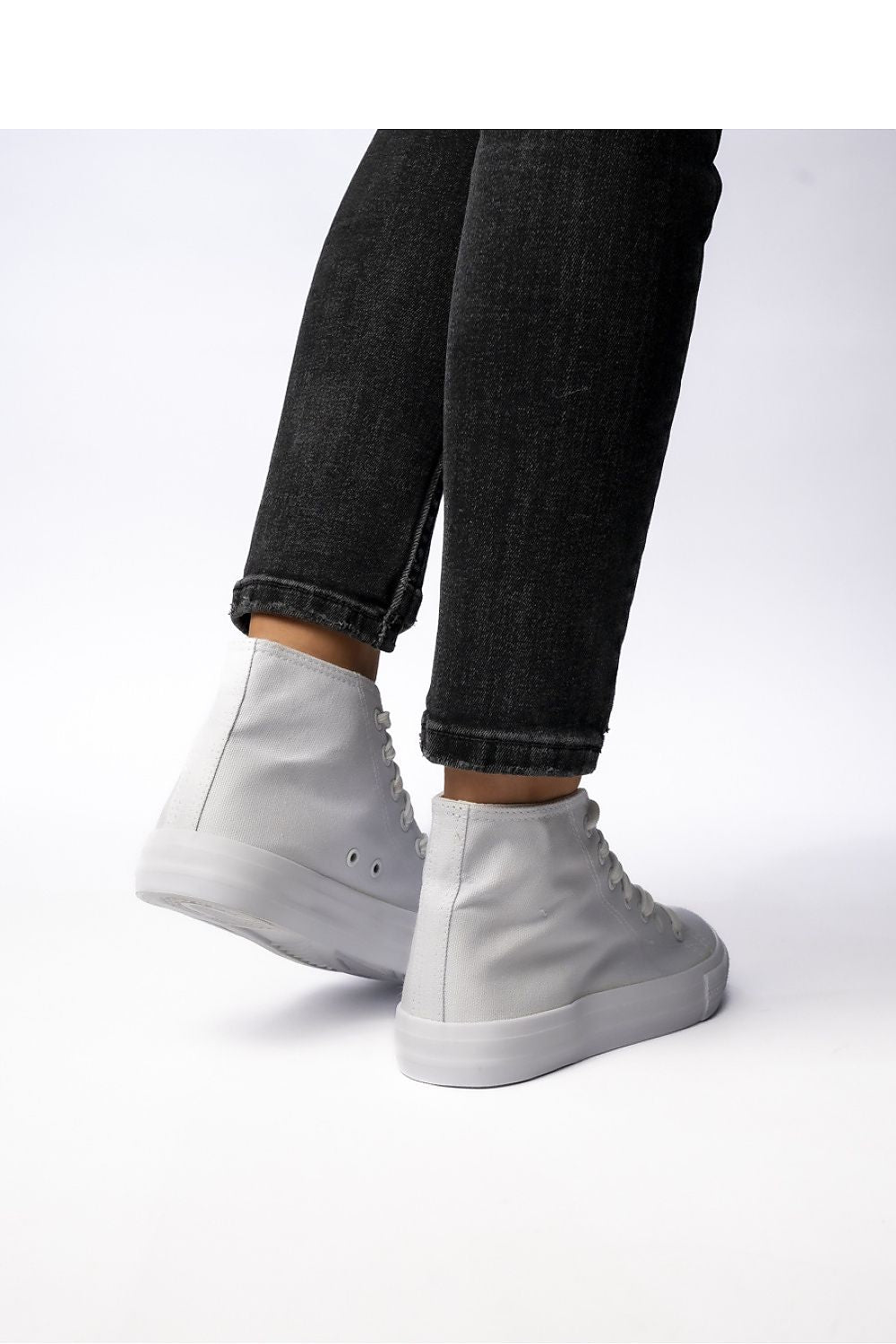  Baskets model 210564 Inello 