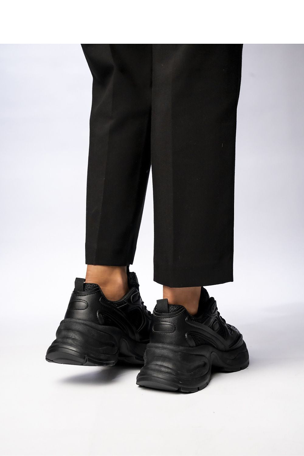  Chaussures de sport model 210570 Inello 