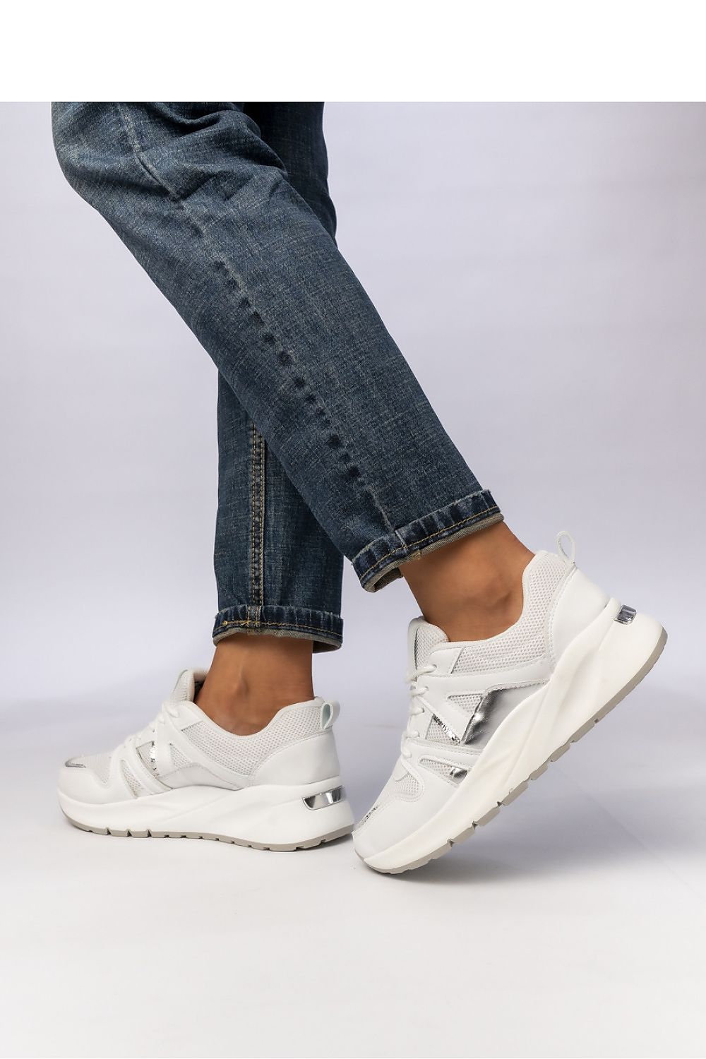  Chaussures de sport model 210587 Inello 