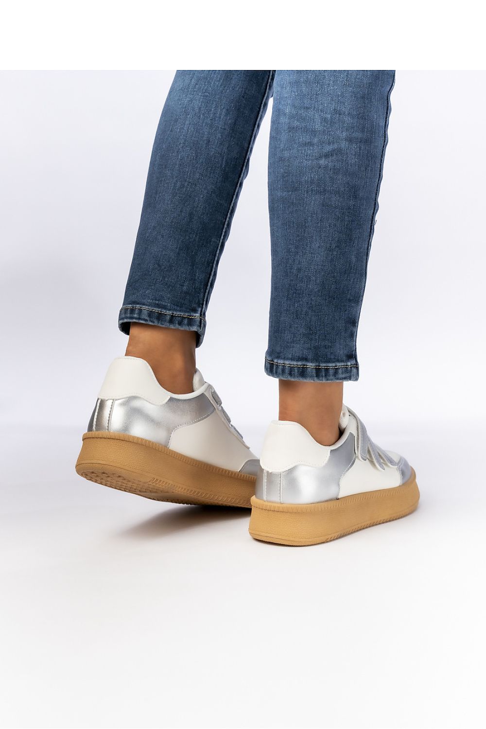  Baskets model 210605 Inello 