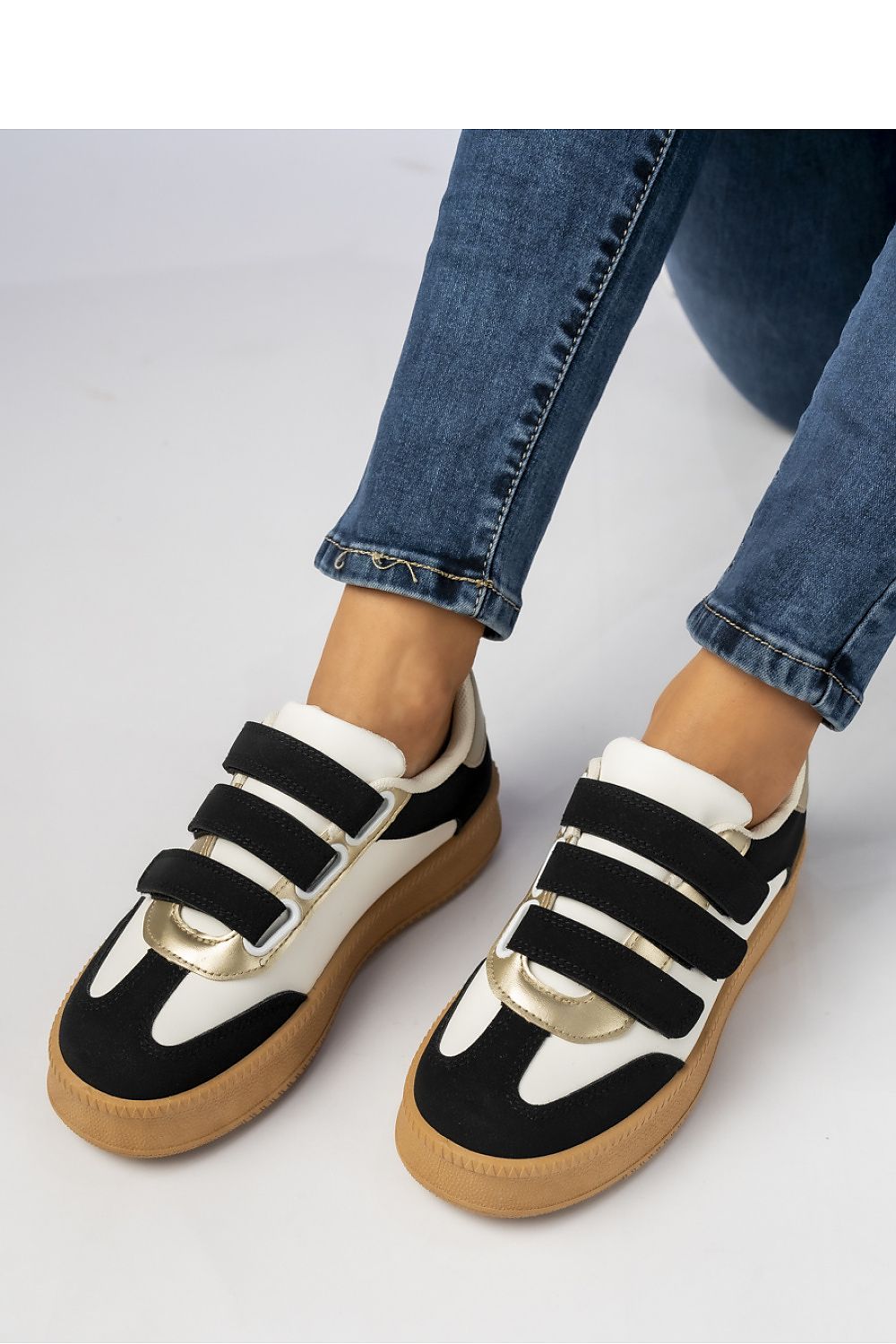  Baskets model 210609 Inello 