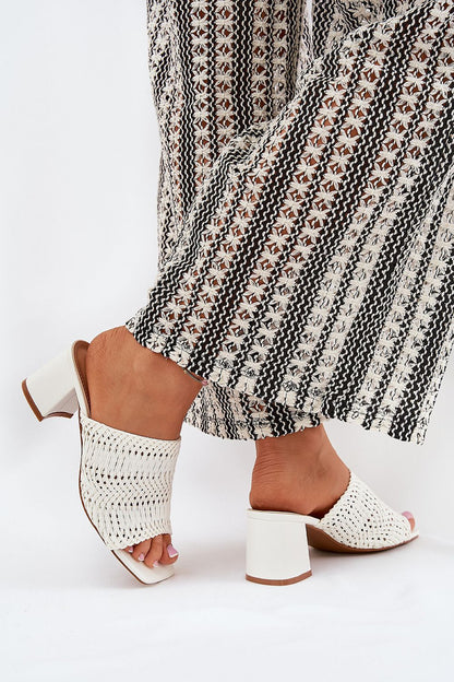 Clacquettes model 210780 Step in style 