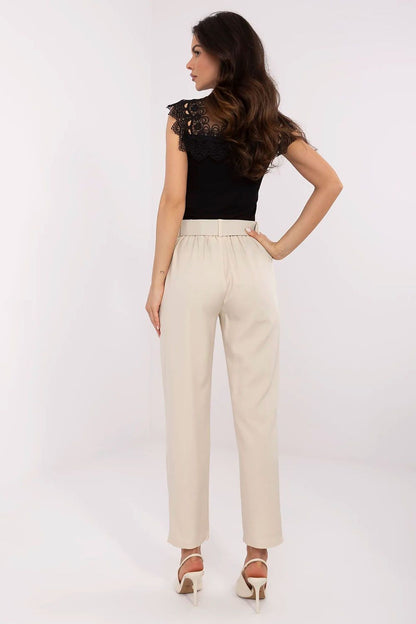  Pantalon femme model 211175 NM 