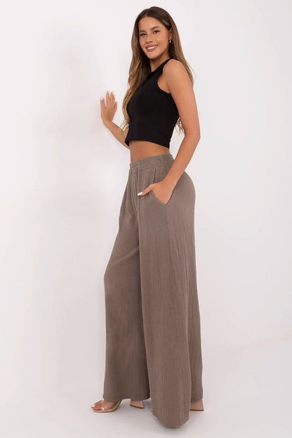  Pantalon femme model 211271 Italy Moda 