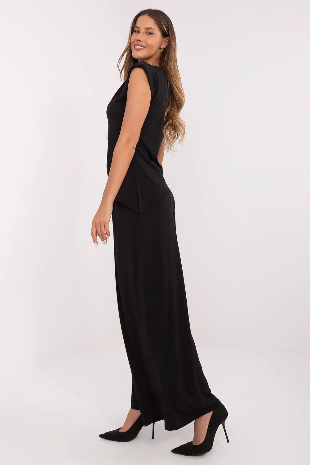  L`ensemble model 211276 Italy Moda 