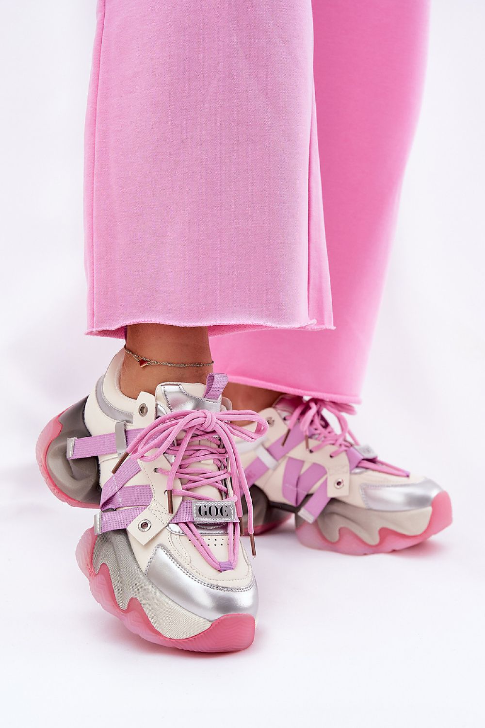  Chaussures de sport model 211310 Step in style 