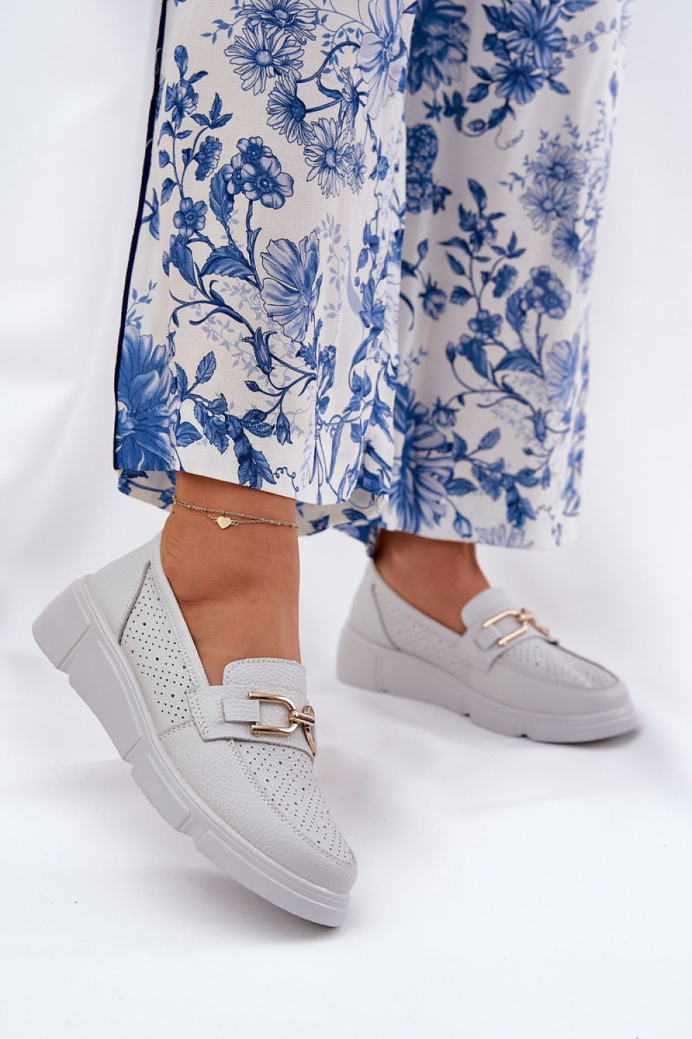  Moccasins model 211607 Step in style 