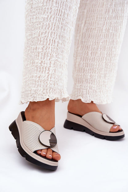  Clacquettes model 211673 Step in style 