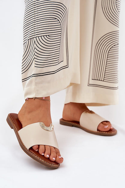  Clacquettes model 211706 Step in style 