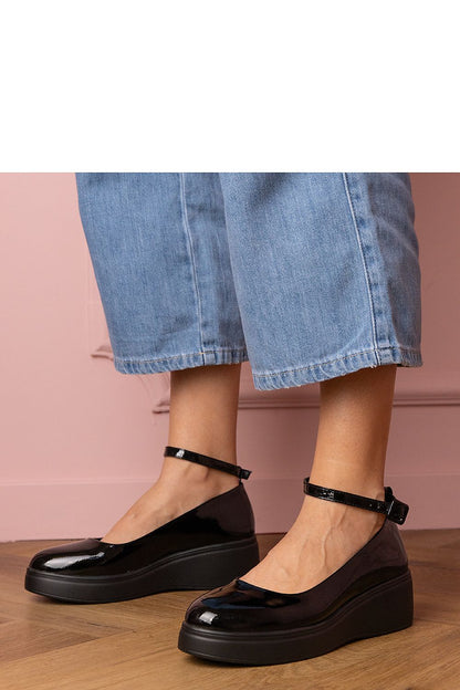  Chaussures basses &agrave; cothurnes model 211775 PRIMO 