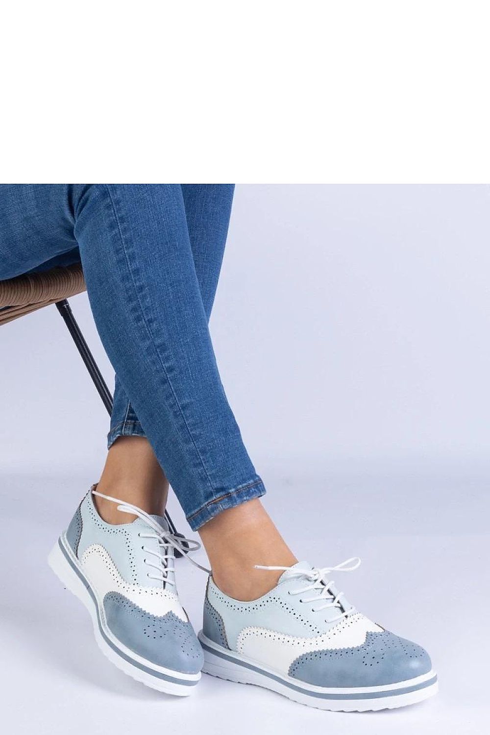  Chaussures Basses model 211779 PRIMO 