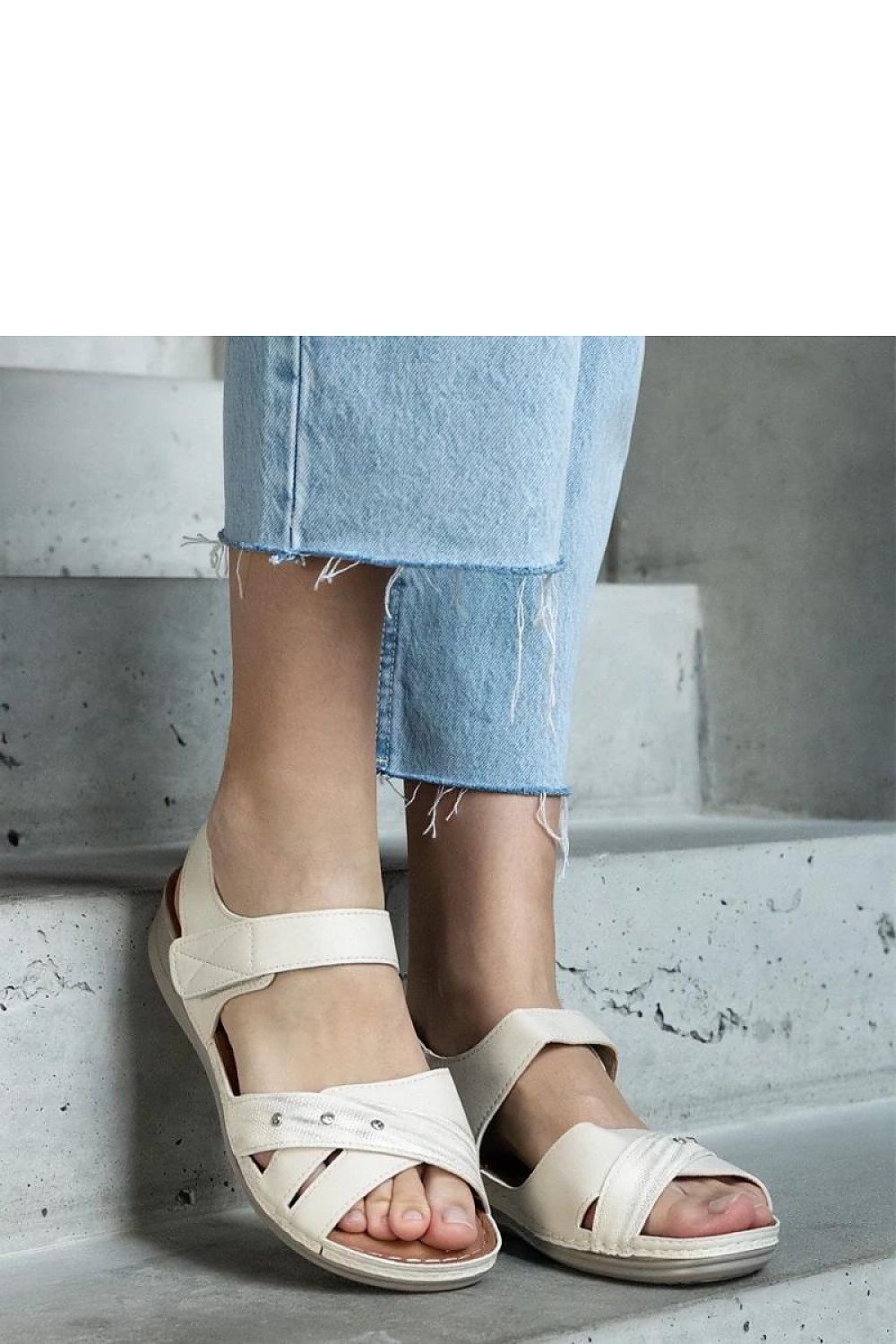  Sandales model 212074 PRIMO 