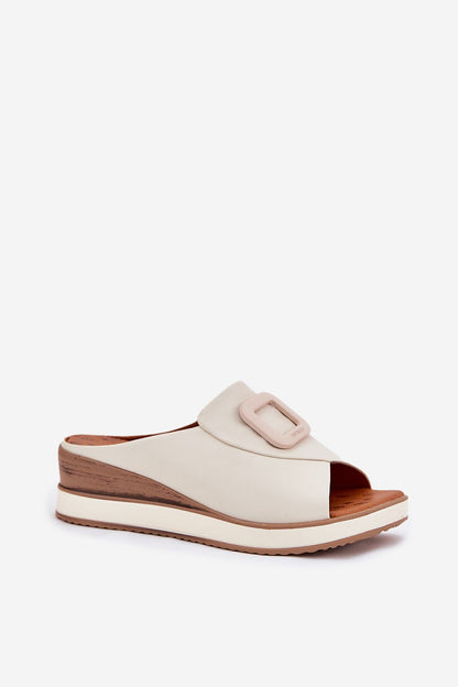  Clacquettes model 212350 Step in style 