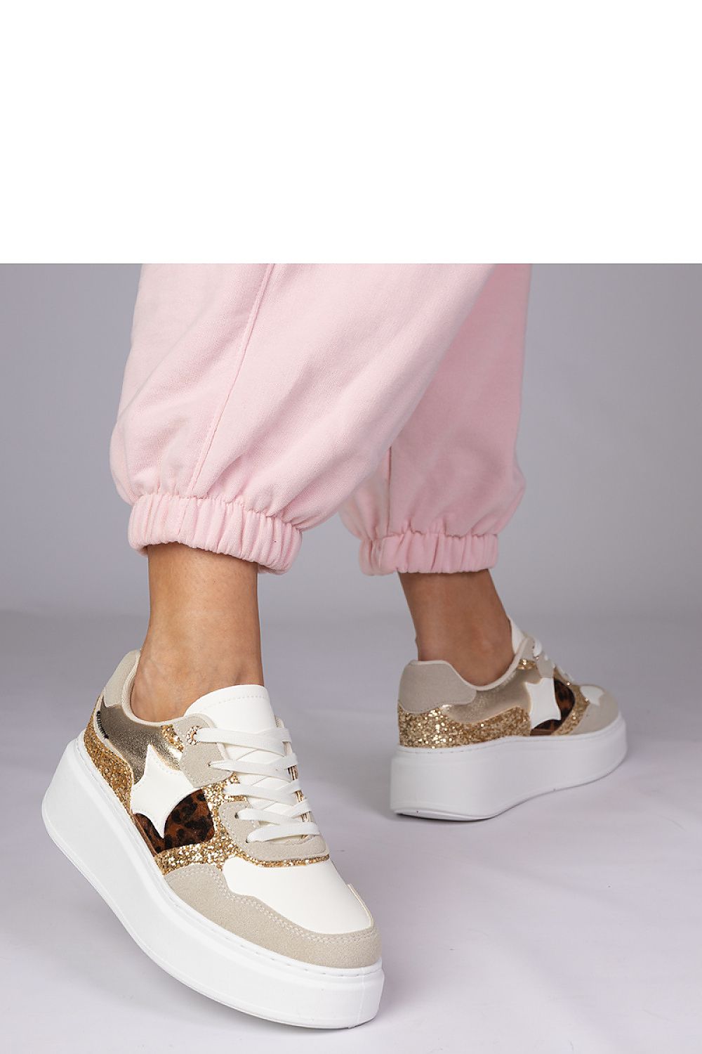  Chaussures de sport model 212421 PRIMO 