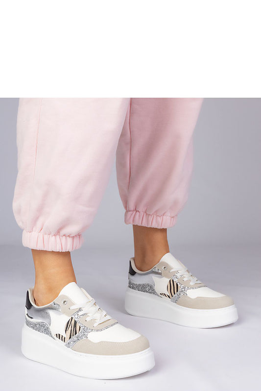  Chaussures de sport model 212422 PRIMO 